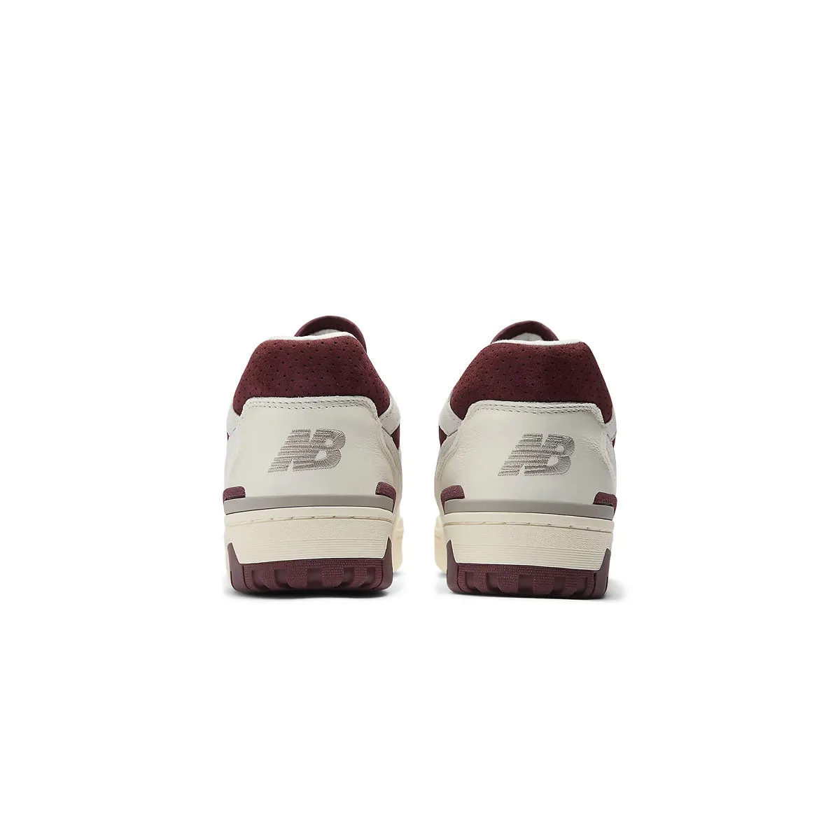 550 'Sea Salt Classic Crimson'