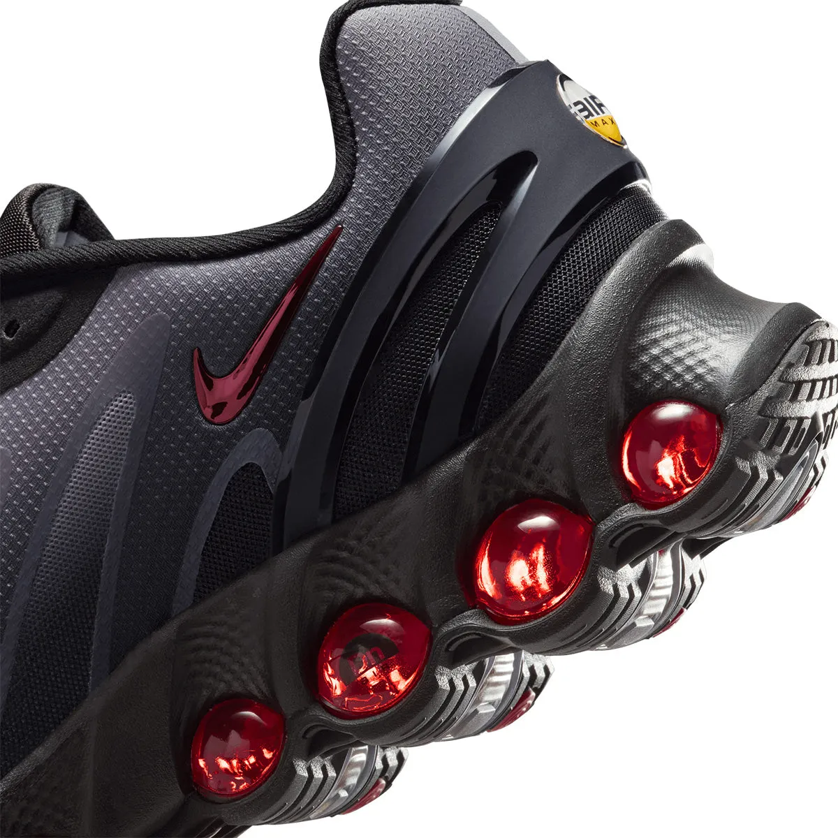 Air Max DN8 'Black Gym Red'