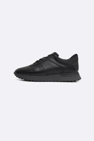 MONOTONE LEATHER SNEAKERS
