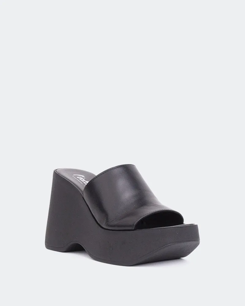 Moss Black Leather