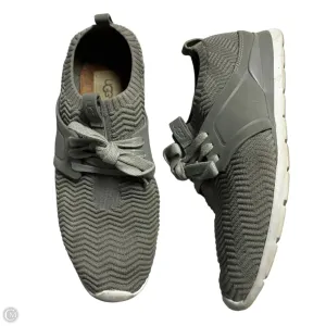 Shoes Designer By Ugg In Grey, Size: 8