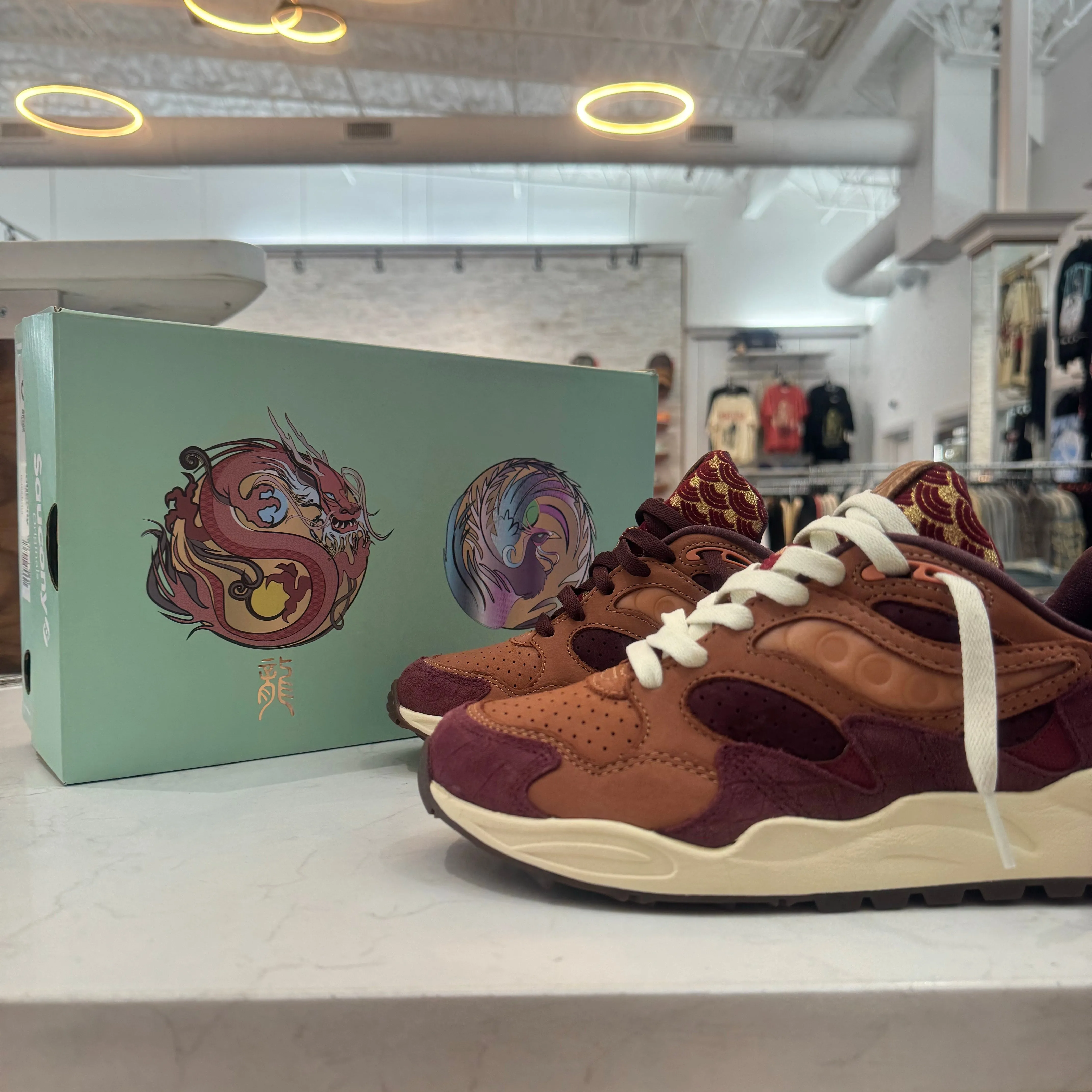 Shoes Saucony Saucony Mens Grid Shadow 2 S70808-1 Rust