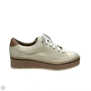 Shoes Sneakers By Dolce Vita In Cream, Size: 9.5