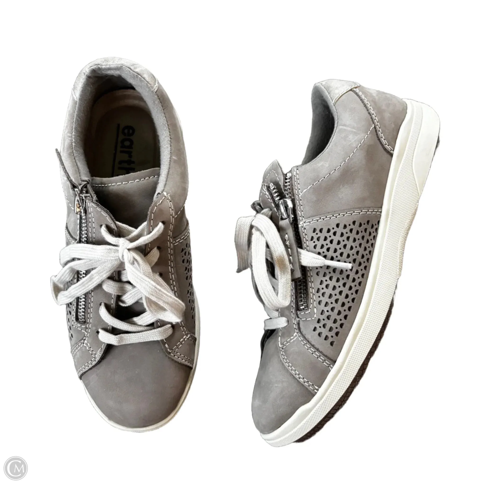 Shoes Sneakers By Earth In Tan, Size: 6.5