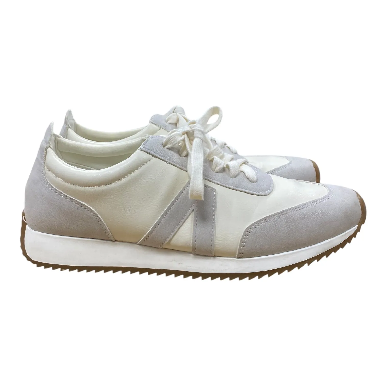 Shoes Sneakers By Mia In Cream, Size:8.5