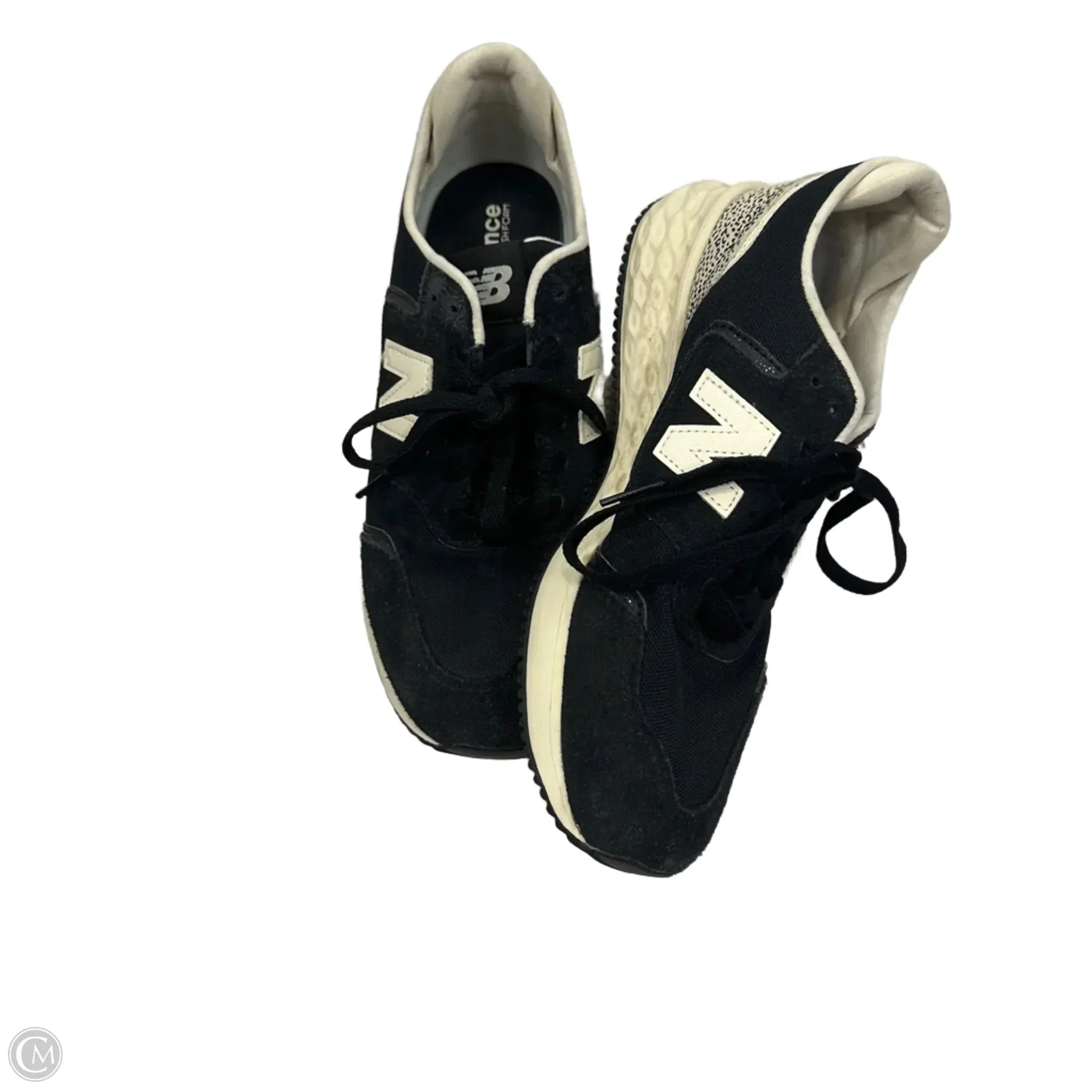 Shoes Sneakers By New Balance In Black, Size: 8