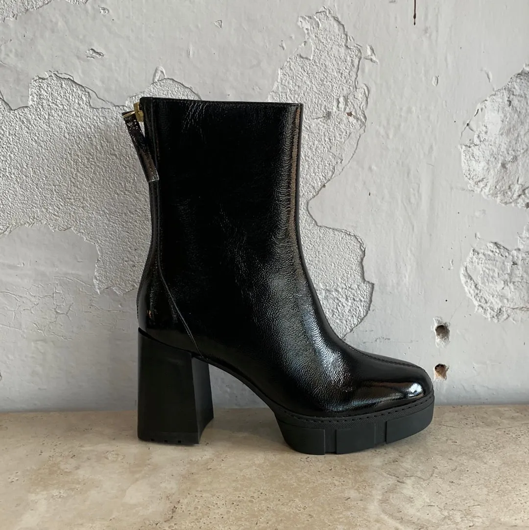 Unisa Kosar Patent Black Shoes_Unisa