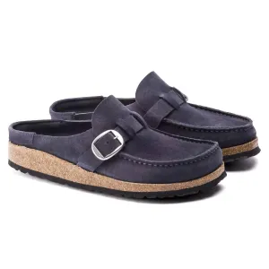 Women's Buckley Slip On Shoes In Navy