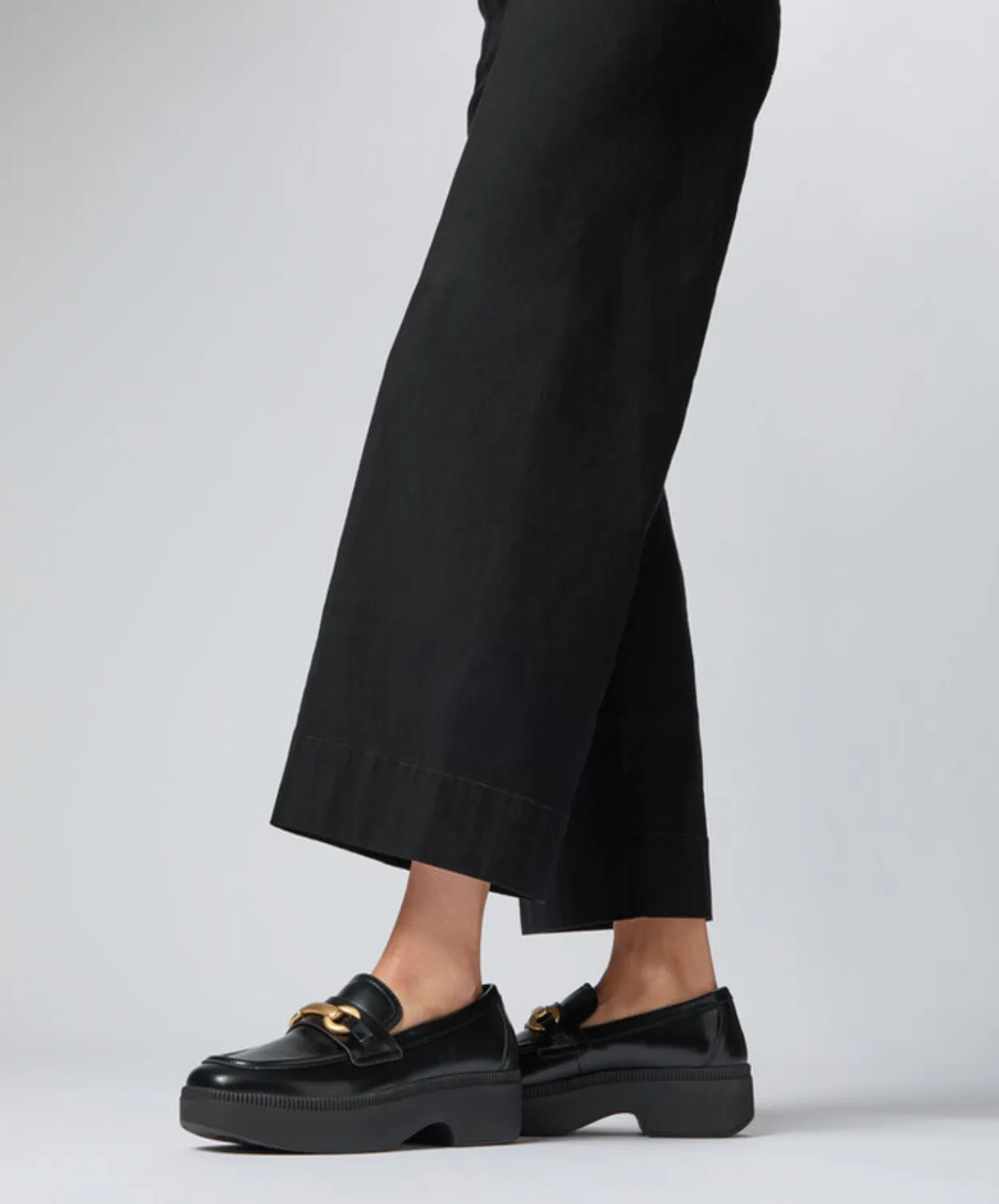 Womens Fitflop Shoes Fitflop F-Luma Chunky Snaffle Box Leather D/Wedge Loafer Black